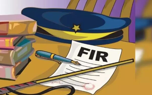 आज़मगढ़: डीएम के आदेश पर यूनियन बैंक के शाखा प्रबंधक पर FIR दर्ज