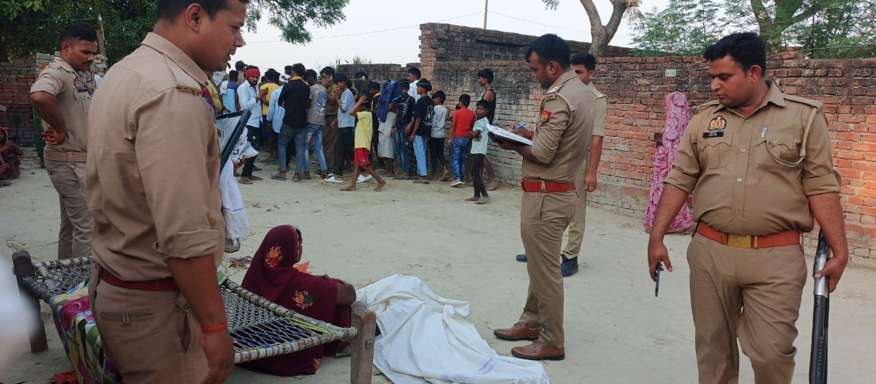 आज़मगढ़: शराबी पिता से मां को पिटता देख बेटे ने खोया आपा, पिता को कुल्हाडी से उतारा मौत के घाट