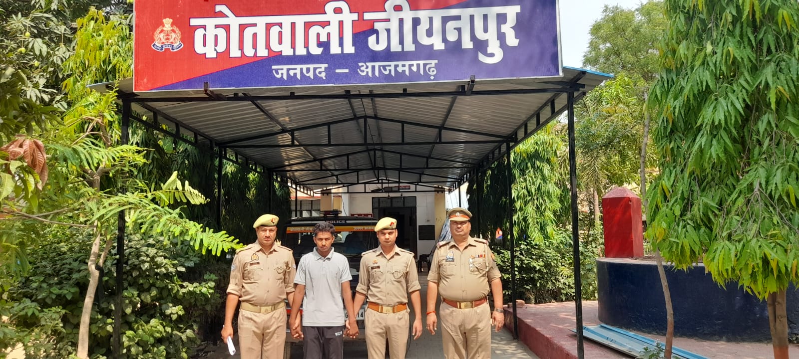 आज़मगढ़: हत्या के मामले में वांछित अभियुक्त गिरफ्तार
