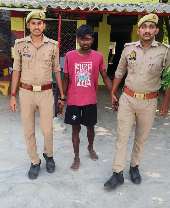 आज़मगढ़: महिला की हत्या का खुलासा, एक तरफा प्यार में हुई थी महिला की हत्या, नाबालिग और उसका साथी गिरफ्तार