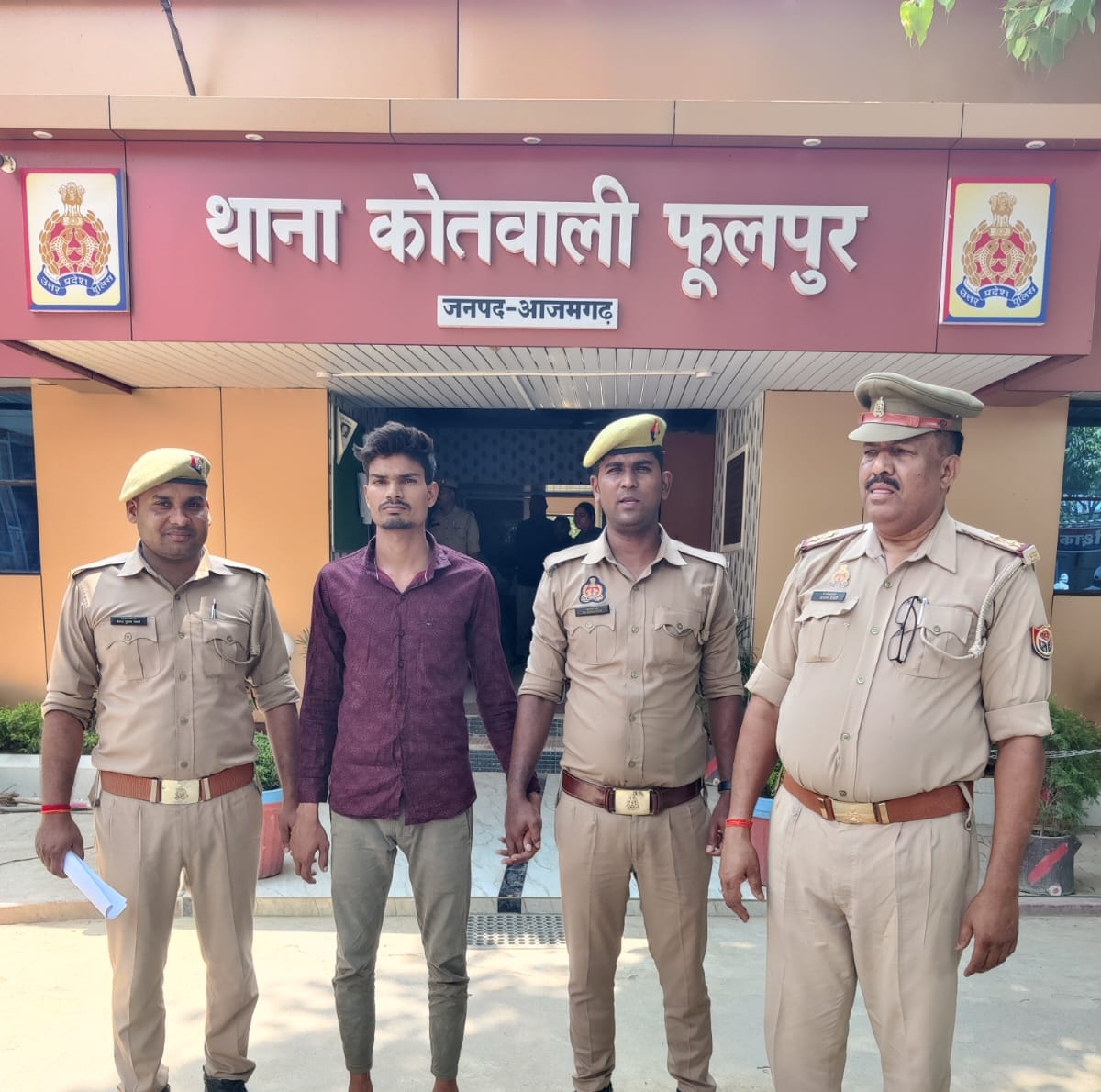 आज़मगढ़:  दुष्कर्म  के मामले में वांछित एक आरोपी गिरफ्तार