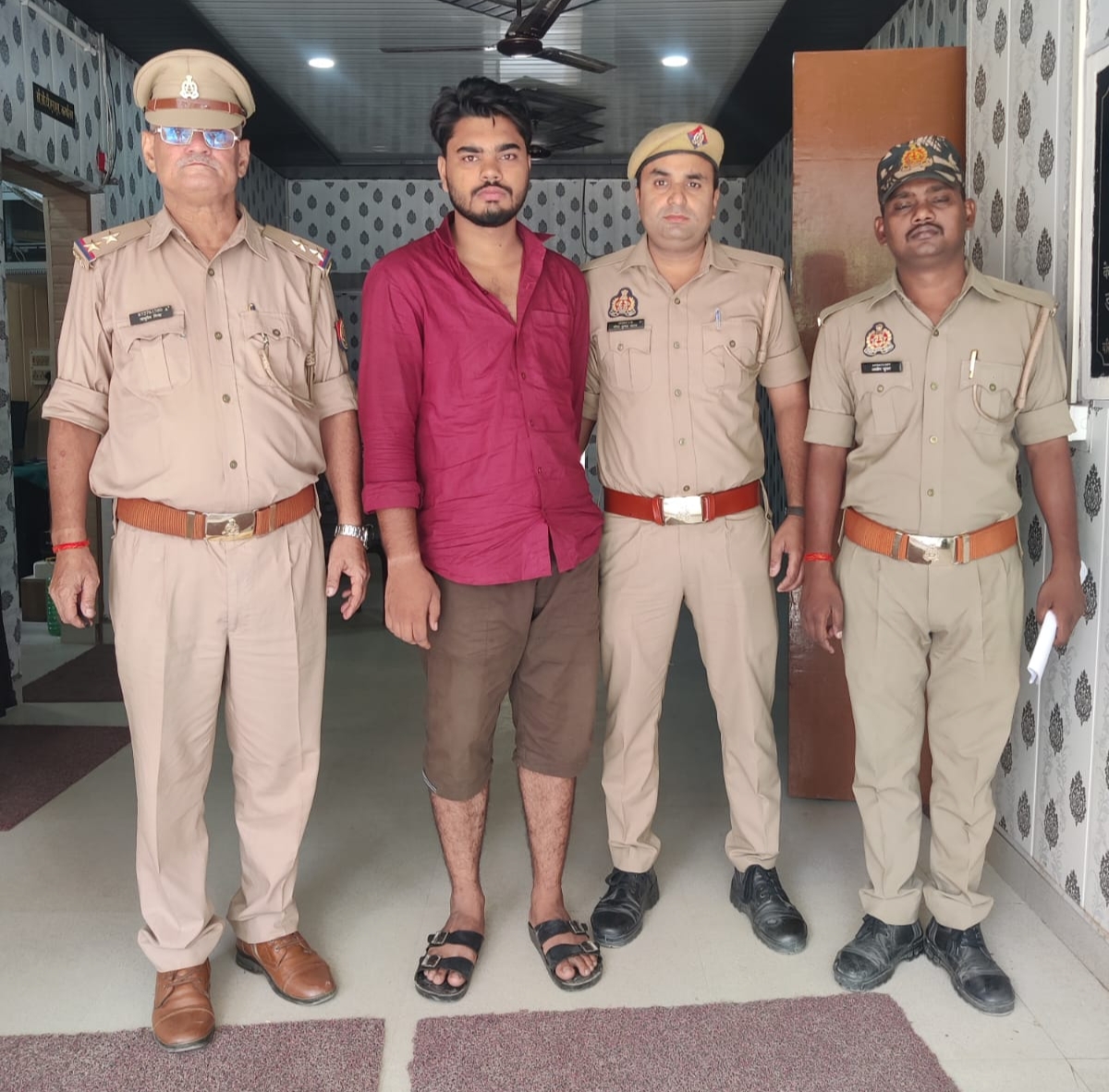 आज़मगढ़: जानलेवा हमले के मामले में वांछित आरोपी गिरफ्तार