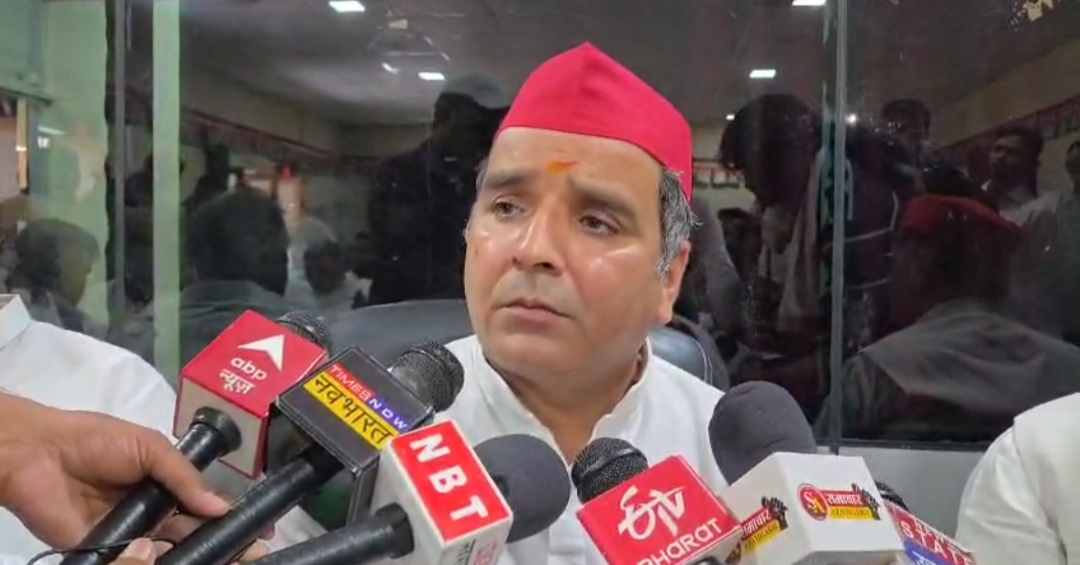 आज़मगढ़: सांसद धर्मेंद्र यादव बोले- अब्बास अंसारी से ज्यादा हेट स्पीच भाजपा के बड़े नेता रोज दे रहे, जातीय जनगणना होना सपा की बड़ी जीत