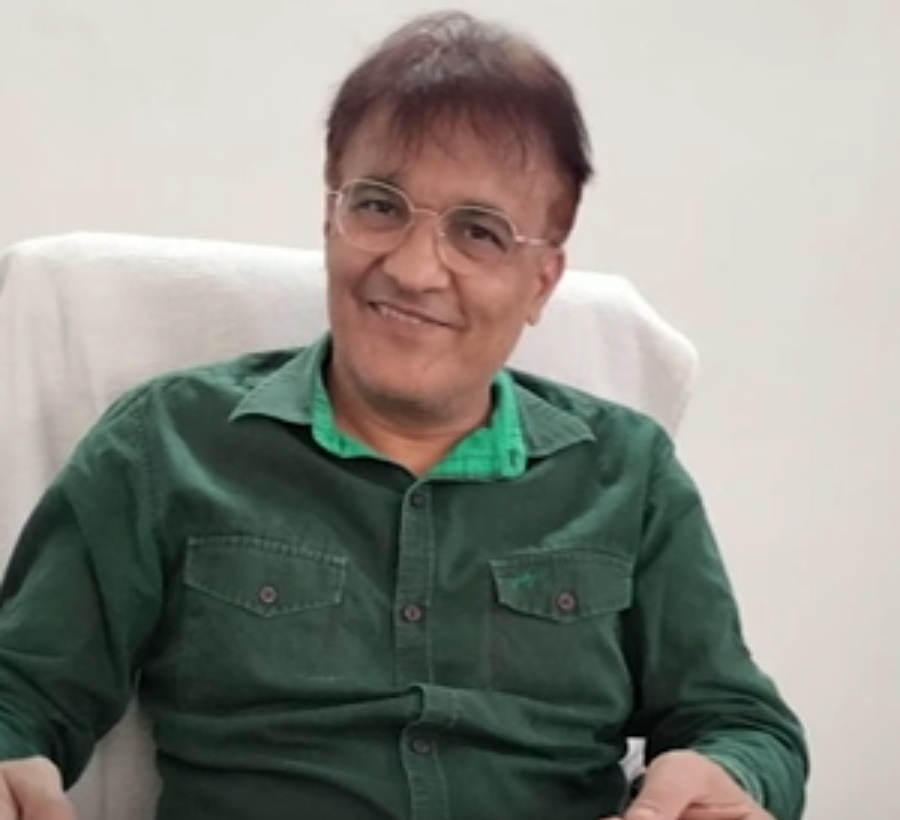 आज़मगढ़: बाढ़ खंड के अधिशासी अभियंता ने DM पर लगाया गंभीर आरोप, आमिताभ ठाकुर ने CM से जांच की मांग की,
