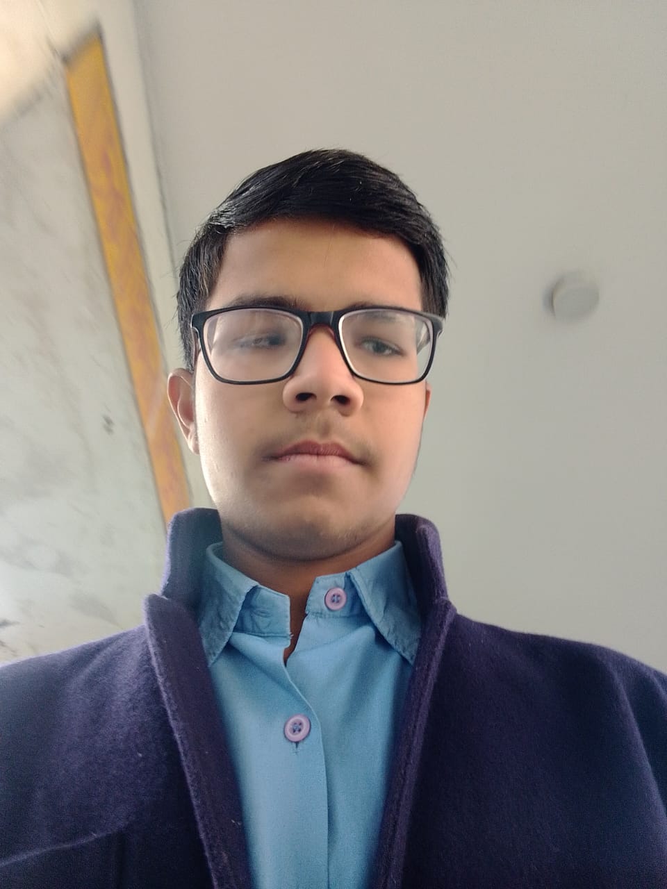 नेत्रहीन हिमांशु गिरी ने रचा इतिहास 86.83% अंक हासिल कर बने प्रेरणा,आजमगढ़ जिले का बढ़ाया मान