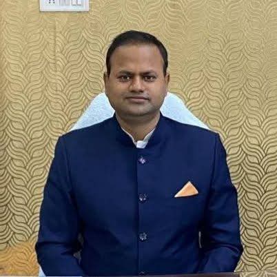 बार-बार शिकायत मिलने वाले लेखपालों की होगी जांच, भू-माफियाओं पर भी सख्त कार्रवाई के निर्देश