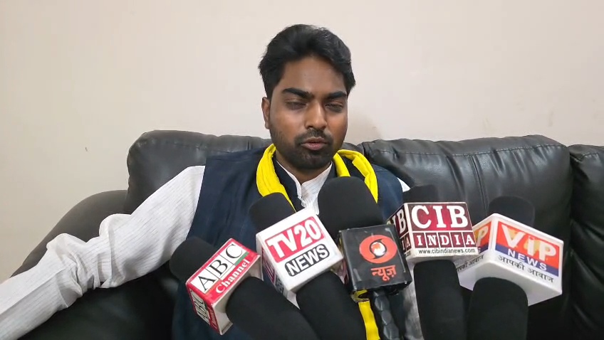 आजमगढ़ में बोले अरुण राजभर “सपा में मची बौखलाहट, झूठी अफवाहों से जनता को गुमराह करने की कोशिश