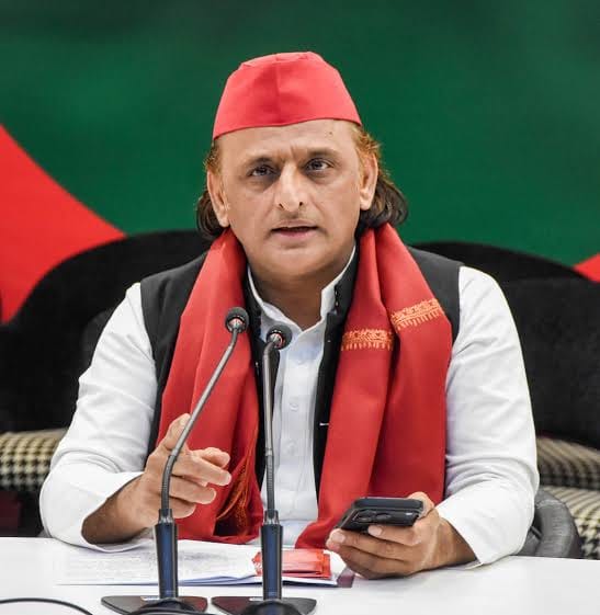 आजमगढ़ जिले में आएंगे पूर्व सीएम अखिलेश यादव  सपा विधायक आलमबदी आजमी के आवास पर जाएंगे श्रद्धांजलि देने