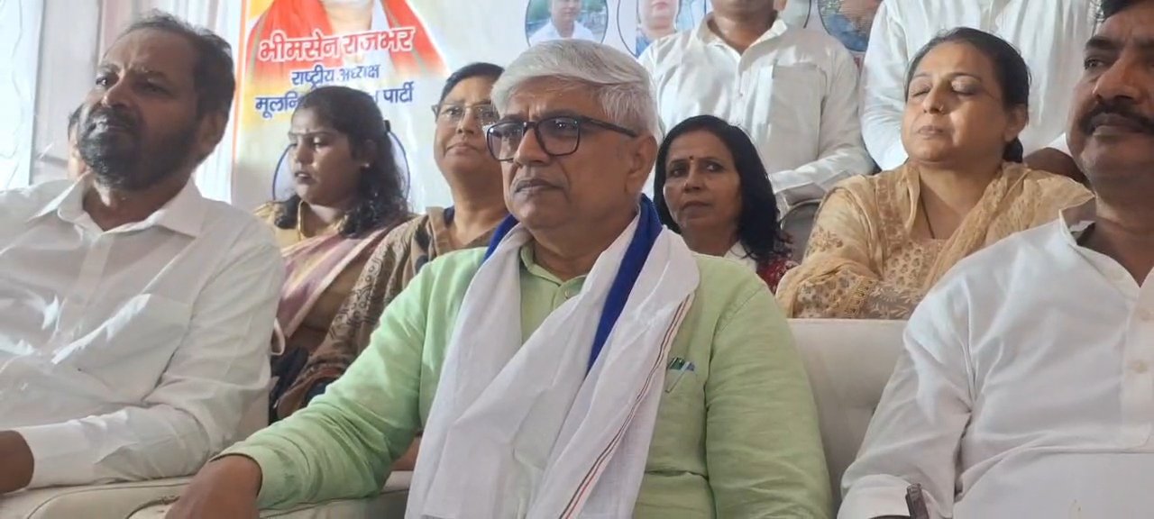 आजमगढ़ पहुंचे कांग्रेस प्रदेश प्रभारी राजेंद्र पाल गौतम, बोले- यूपी की सभी 403 सीटों पर तैयारी